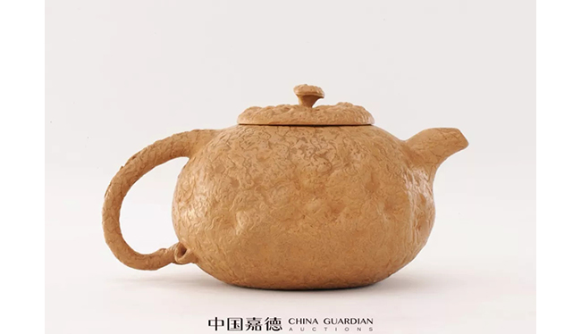 中國(guó)嘉德2019春拍精品導(dǎo)覽 | 拍賣市場(chǎng)上首見的顧景舟制綠泥合菱壺