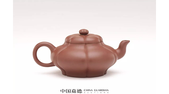 中國(guó)嘉德2019春拍精品導(dǎo)覽 | 拍賣市場(chǎng)上首見的顧景舟制綠泥合菱壺
