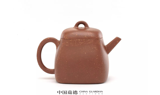 中國(guó)嘉德2019春拍精品導(dǎo)覽 | 拍賣市場(chǎng)上首見的顧景舟制綠泥合菱壺