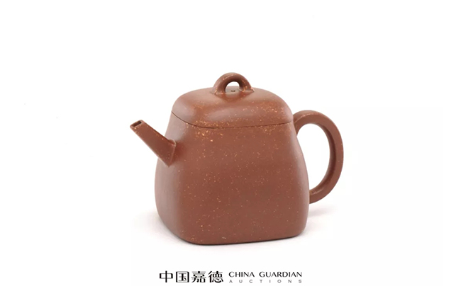 中國(guó)嘉德2019春拍精品導(dǎo)覽 | 拍賣市場(chǎng)上首見的顧景舟制綠泥合菱壺
