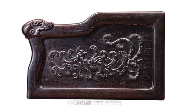 中國(guó)嘉德2019春拍精品導(dǎo)覽 | 從國(guó)內(nèi)第一次明清古家具展說(shuō)起——記中國(guó)嘉德春拍之紫檀有束腰三屏風(fēng)式扶手椅成對(duì)
