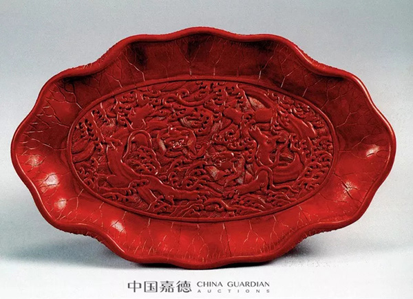 中國(guó)嘉德2019秋拍 |  明代紫檀木雕虬龍夔鳳紋筆筒|《清雋明朗-明清古典家具精品》專場(chǎng)